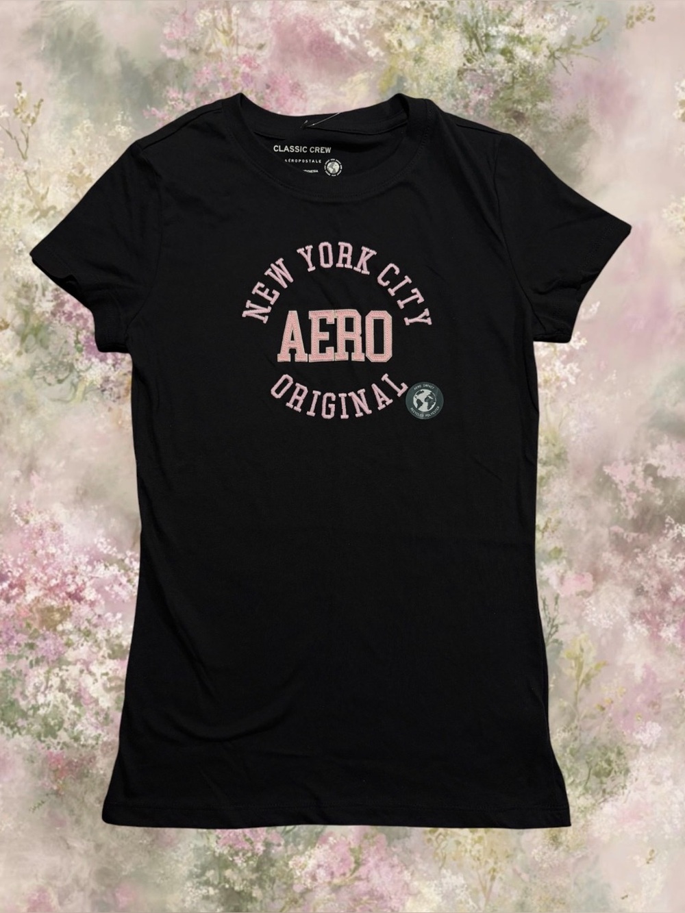 Aeropostale NYC Circle Appliqué Graphic Tee